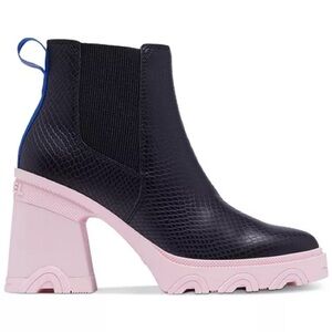 NWT Sorel Women’s Brex Heel Lug Sole Chelsea Boots in Black/Pink in size 7